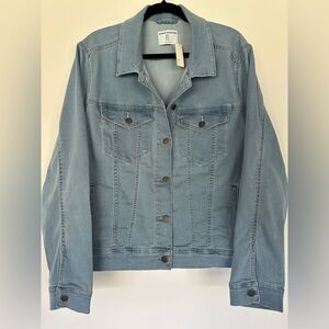 Amazon Essentials Light Wash Denim Jacket Soft Stretch Button Front Size L